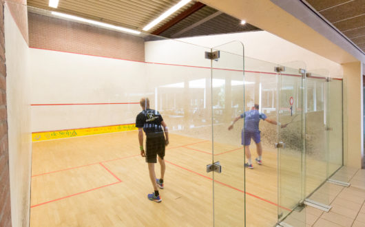 Klik op de foto voor een virtuele impressie van  het squashgedeelte